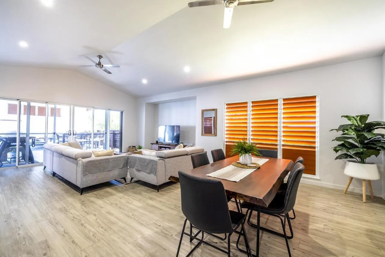 The Retreat Βίλα South Mission Beach Αυστραλία